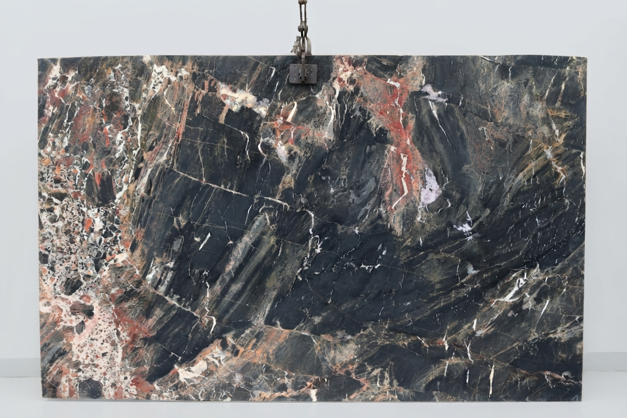 LAVA ORO